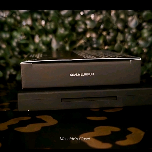 NARS Quad Eyeshadow Palette Kuala Lumpur New in Box - Picture 5 of 7